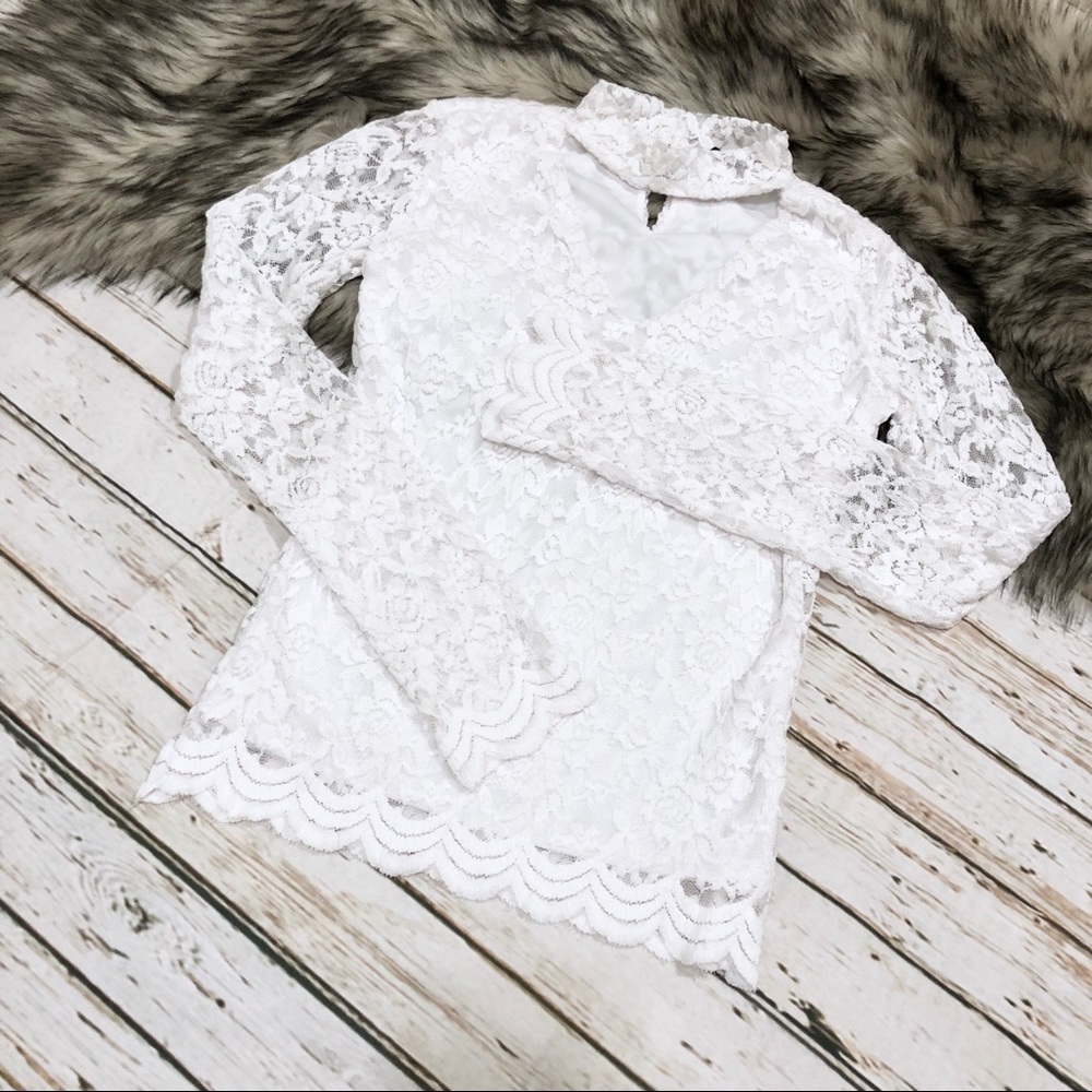 AMBIANCE White Lace Long Sleeve Size Small